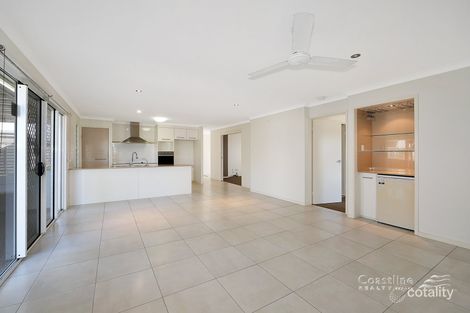 Property photo of 5 Starfish Crescent Bargara QLD 4670