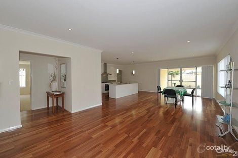 Property photo of 4B Iris Court Coodanup WA 6210