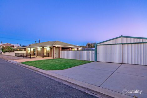 Property photo of 18 Aldam Avenue Aldinga Beach SA 5173