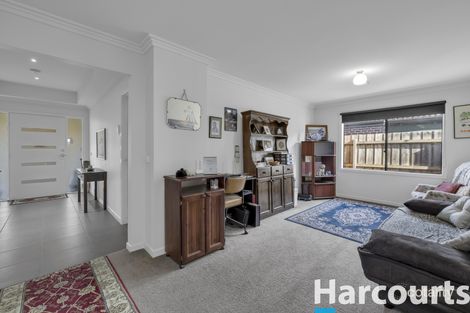 Property photo of 3 Eucalypt Court Drouin VIC 3818