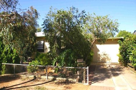 Property photo of 21 Kurrajong Avenue Renmark SA 5341
