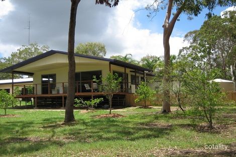 300 Lake Cooroibah Rd, Cooroibah, QLD 4565