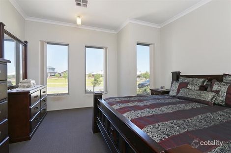 Property photo of 24 Billing Way Caversham WA 6055