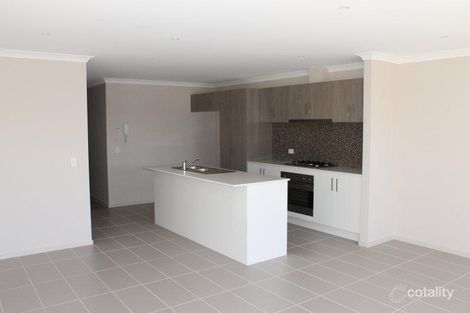 Property photo of 43 Woolybush Drive Tarneit VIC 3029