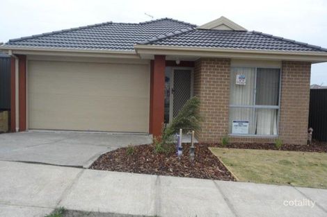 Property photo of 12 Taunton Drive Pakenham VIC 3810