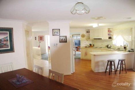 Property photo of 36 Kaldari Crescent Glenfield Park NSW 2650