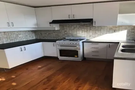 Property photo of 33 Corio Drive St Clair NSW 2759