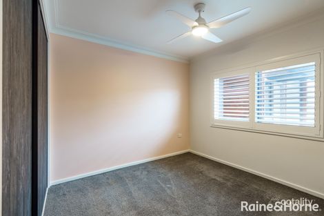 Property photo of 2/28 Railway Road New Lambton NSW 2305