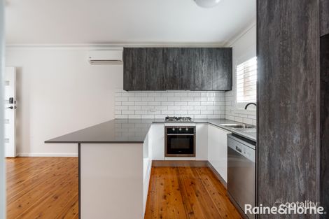 Property photo of 2/28 Railway Road New Lambton NSW 2305