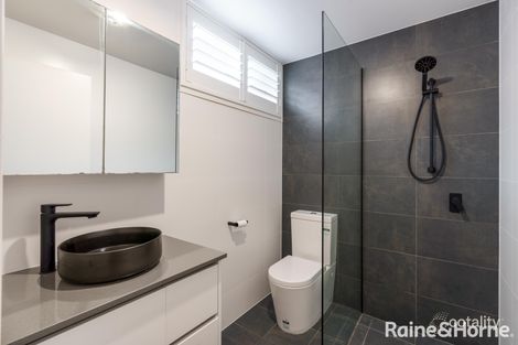 Property photo of 2/28 Railway Road New Lambton NSW 2305