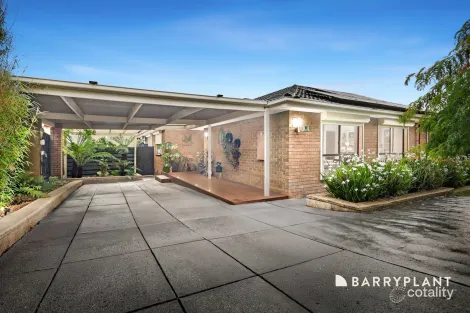11 Boyle Cres, Mill Park, VIC 3082