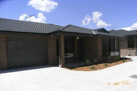 2/15 Denton Park Dr, Rutherford, NSW 2320