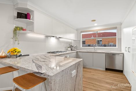 Property photo of 10 Colwyn Drive Narre Warren South VIC 3805