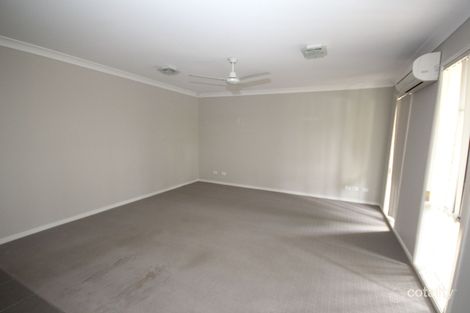 Property photo of 28 Admiral Crescent Springfield Lakes QLD 4300