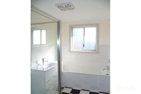 Property photo of 92 Viewbank Road Newnham TAS 7248