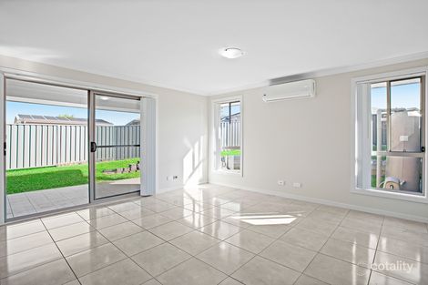Property photo of 26 Rein Drive Wadalba NSW 2259