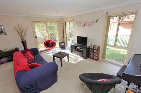 Property photo of 4 Madison Place Berkeley Vale NSW 2261