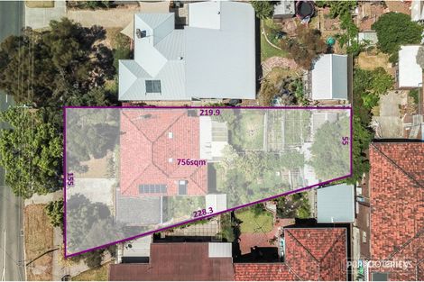 17 Wiluna Ave, White Gum Valley, WA 6162