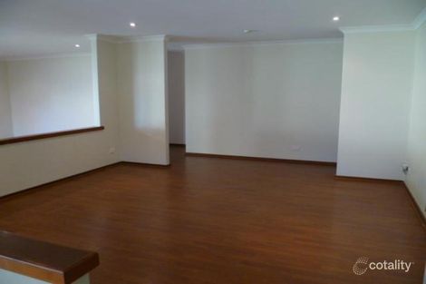 Property photo of 3 Feltbush Mews Canning Vale WA 6155