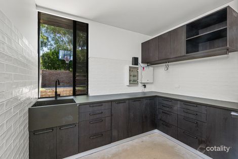 10d Birdwood Crcs W, Bicton, WA 6157