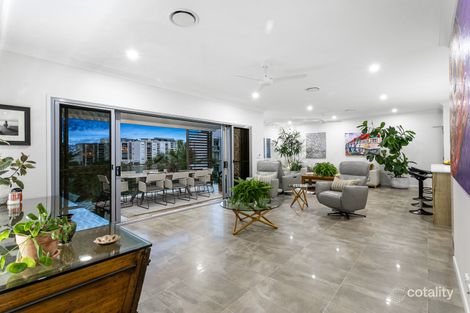 12/12 Louis St, Redcliffe, QLD 4020