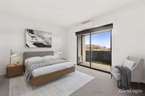 Property photo of 49 Aquatic Drive Werribee South VIC 3030