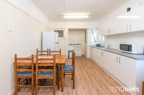 Property photo of 4/92 Layard Street Holland Park QLD 4121