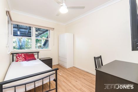 3/92 Layard St, Holland Park, QLD 4121
