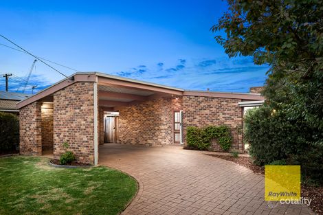 10 Crestmoor Dr, Highton, VIC 3216