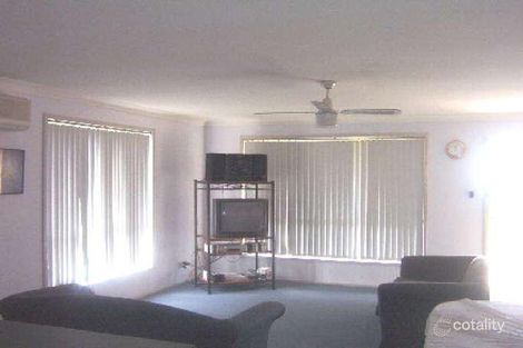 Property photo of 2/3 Outlook Close Mount Hutton NSW 2290
