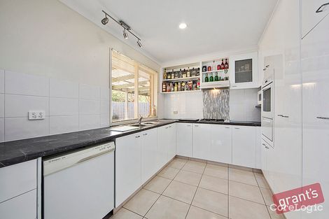 Property photo of 6 Tamarisk Road Narre Warren VIC 3805