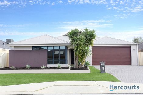 Property photo of 25 Waxflower Bend Huntingdale WA 6110