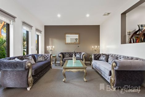 Property photo of 16 Pearce Way Craigieburn VIC 3064