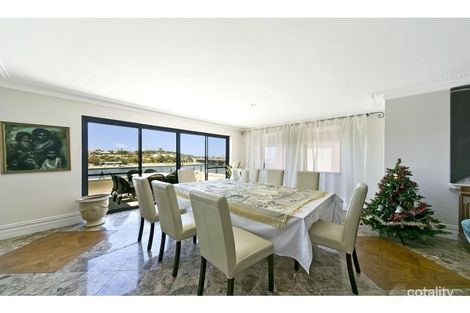 23/10 Doepel St, North Fremantle, WA 6159