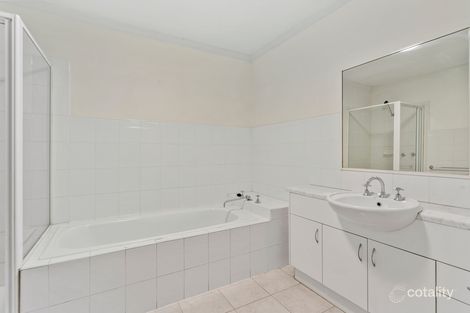 Property photo of 24/6 Willgilson Court Oakleigh VIC 3166