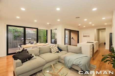 Property photo of 4 Tarook Way Mornington VIC 3931