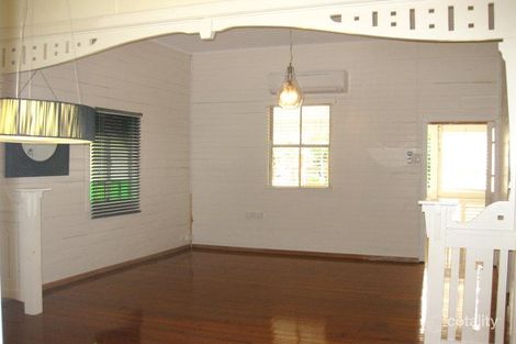 Property photo of 6 Macrossan Street South Townsville QLD 4810
