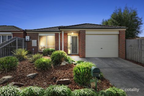 Property photo of 4 Heidi Court Pakenham VIC 3810