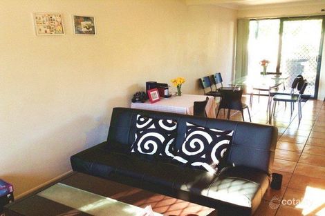 Property photo of 13/8 Buckingham Place Eight Mile Plains QLD 4113