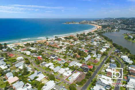 Property photo of 28 Lumeah Avenue Wamberal NSW 2260