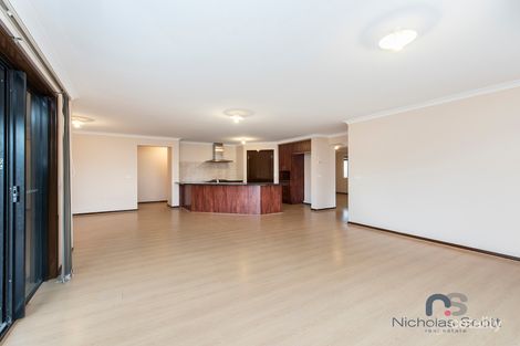 Property photo of 19 Lomandra Drive Maidstone VIC 3012