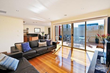 Property photo of 2B Hutchison Street Niddrie VIC 3042