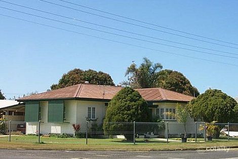 38 Alamein St, Svensson Heights, QLD 4670