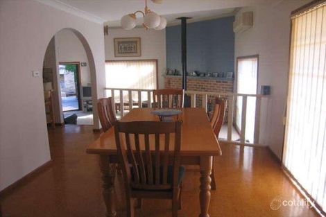 Property photo of 14 Formby Close Bomaderry NSW 2541