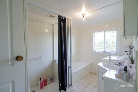 Property photo of 68 Wood Street Tenterfield NSW 2372