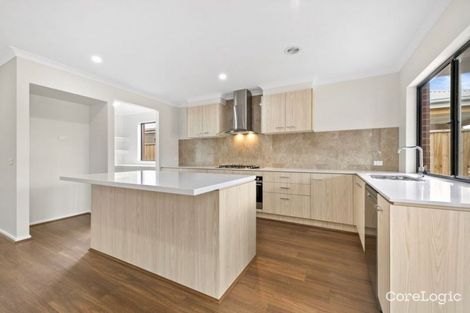 Property photo of 10 Patriot Boulevard Clyde North VIC 3978