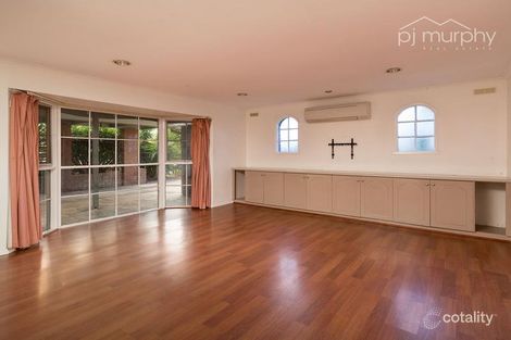 Property photo of 2 Maple Court Wodonga VIC 3690