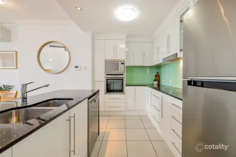 Property photo of 14/155-159 Esplanade Cairns City QLD 4870