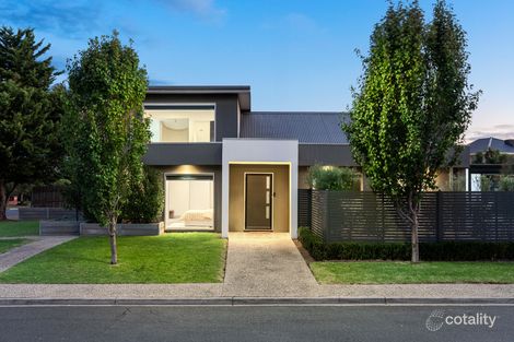 4 Booth Way, Taylors Lakes, VIC 3038