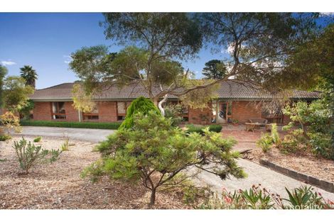 10-12 Orchard Gr, Warrandyte, VIC 3113